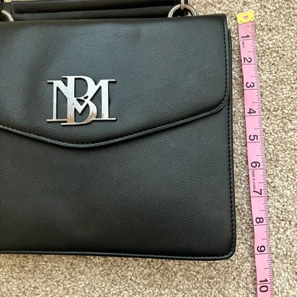 Badgley Mischka Black‎ Clutch with Silver Logo and Handle - Picture 5 of 6